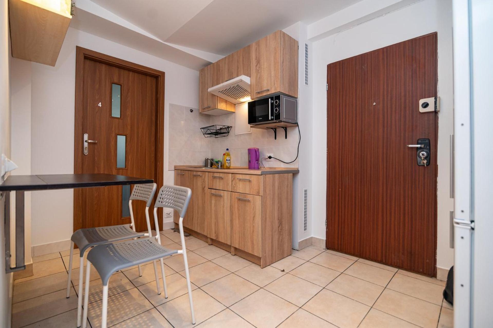Regem Pokoje Nowogrodzka Varsóvia Exterior foto